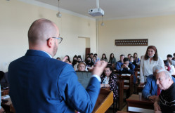 Polşada iqtisadi-coğrafi tədqiqatlar mövzusunda elmi seminar