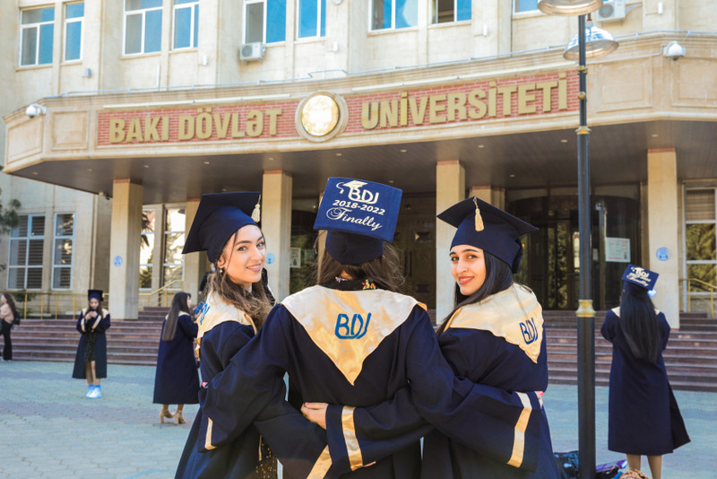 BDU-nun magistr məzunları öz təəssüatlarını bölüşür: “Təhsil aldığımız müddətdə təhsilin əhəmiyyətini daha yaxşı dərk etdik”