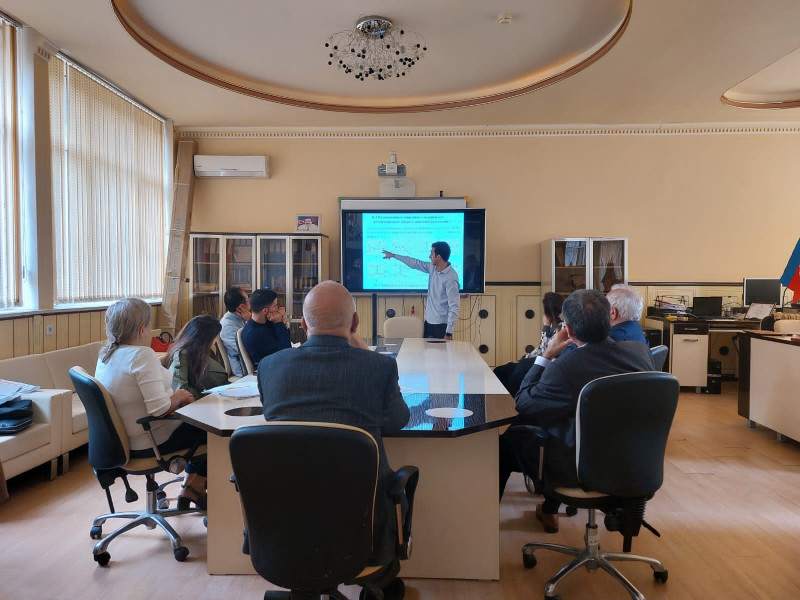 BDU-nun Nanoaraşdırmalar elmi-tədqiqat laboratoriyasının elmi seminarı