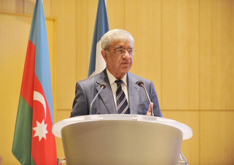 Elçin Babayev: Fədakarlıq, ziyalılıq, xeyirxahlıq nümunəsi