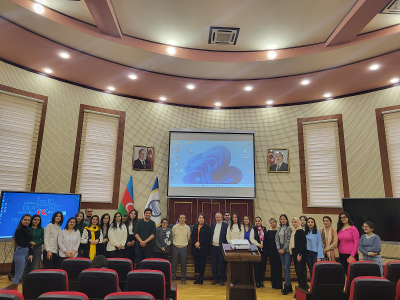 Missuri Universitetinin professoru BDU-da genom redaktəsinə dair təlim keçib