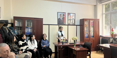 “Ezoterik təlimin fəlsəfi poeziyada təzahürü”