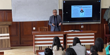 31 mart Azərbaycanlıların soyqırımı günü qeyd olunub