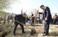 BDU-nun “Tələbə evi”nin ərazisində Ulu Öndər Heydər Əiiyevin 100 illik yubileyinə həsr olunmuş ağacəkmə aksiyası