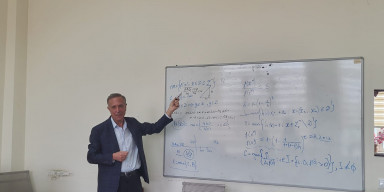 Elmi seminarı keçirilmişdir.