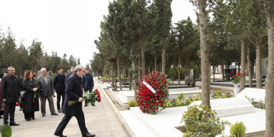 BDU-da Mir Cəlal Paşayevin 115 illik yubileyinə həsr olunmuş Respublika elmi konfransı keçirilir