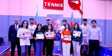 BDU tələbələri arasında "Heydər Əliyev ili" çərçivəsində stolüstü tennis turniri