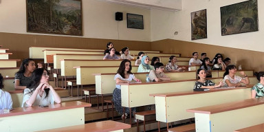 BDU-da xərçəngin genomu və diaqnostikasına dair elmi seminar