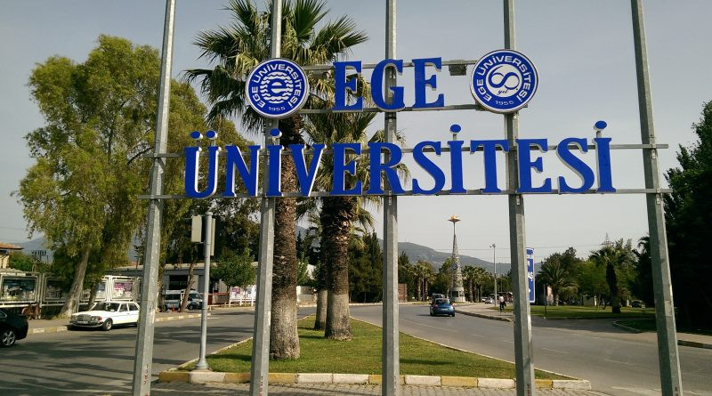 Türkiyənin Ege Universiteti ilə online görüş keçirilib