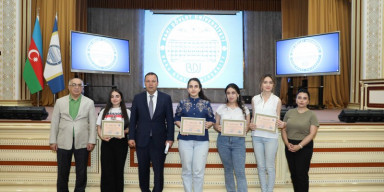 BDU tələbələri Ümummilli Lider Heydər Əliyevin 100 illik yubileyinə həsr olunmuş bədii yaradıcılıq müsabiqə-festivalında qalib gəliblər