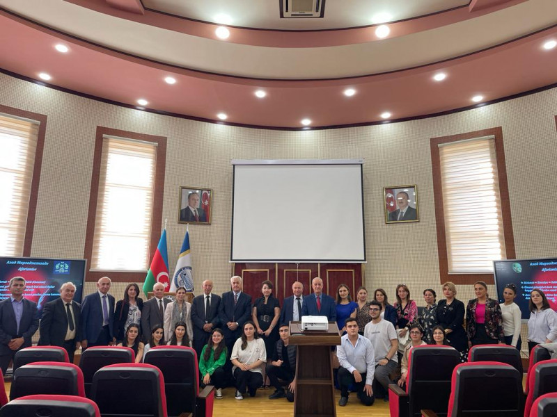 ABŞ-ın Puerto-Riko Dövlət Universitetinin professoru BDU-nun Biologiya fakültəsində elmi seminar keçirib