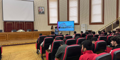 BDU tələbələri ilə “YARAT” Müasir İncəsənət Mərkəzinin nümayəndələrinin görüşü