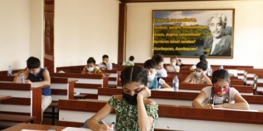 BDU-nun nəzdində “Gənc istedadlar” liseyinə şagirdlərin qəbul imtahanı keçirilib