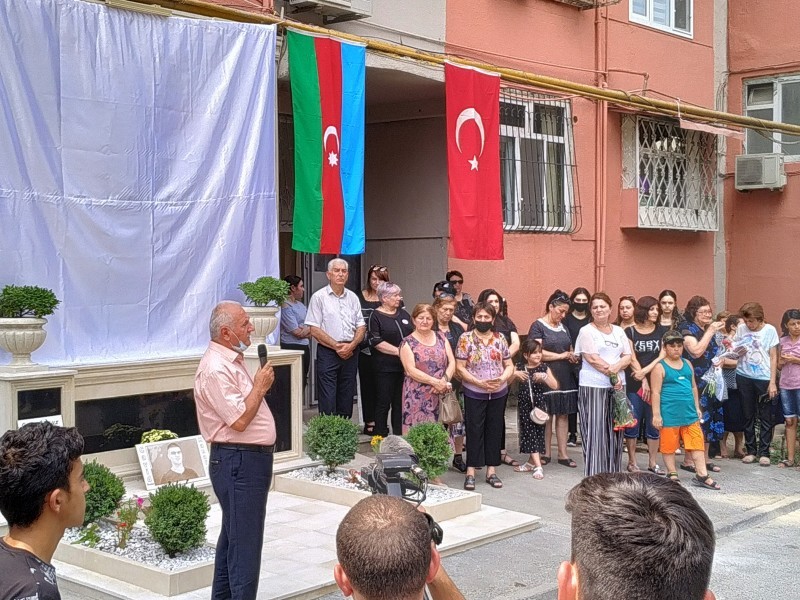 BDU-nun şəhid məzunu Cavid Manafovun barelyefinin açılış mərasimi keçirilib