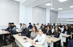 BDU-da ilk dərsin başlamasının 104 illiyi münasibətilə xüsusi mühazirələr deyilib