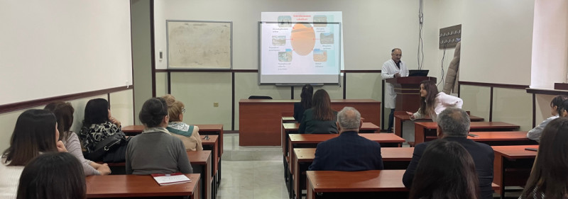 BDU-da Azərbaycanda səhra və yarımsəhra bitkilərinin bioekoloji xüsusiyyətlərinə dair elmi seminar