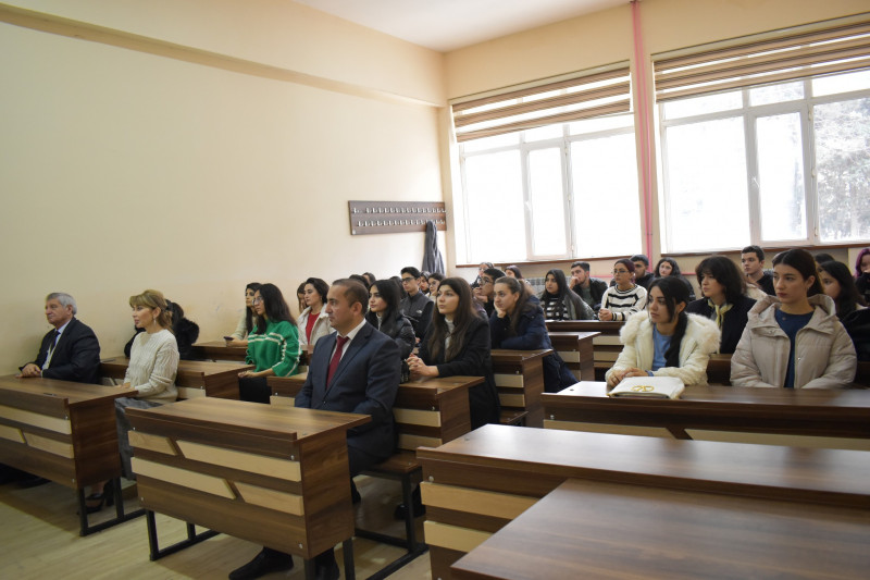 Ekokimyəvi tədqiqatlar üzrə maarifləndirici təqdimat keçirildi