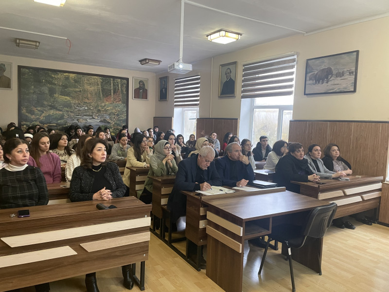 BDU-da əkinçilikdə hidroponika və akvaponika sistemlərindən istifadəyə dair elmi seminar