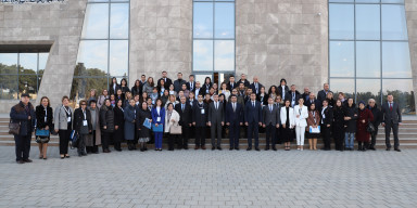 Dilçi alimlərimiz Neftçalada beynəlxalq elmi konfransda