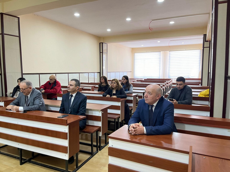 “Miqrasiyanın insan kapitalının formalaşmasına təsir edən aspektləri” mövzusunda elmi seminar keçirilib