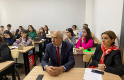 “PR böhranlarının aradan qaldırımasında medianın rolu” adlı mövzusunda elmi seminar keçirilib