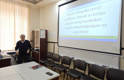 Fizika fakültəsinin elmi seminarında enerji problemləri müzakirə olunub