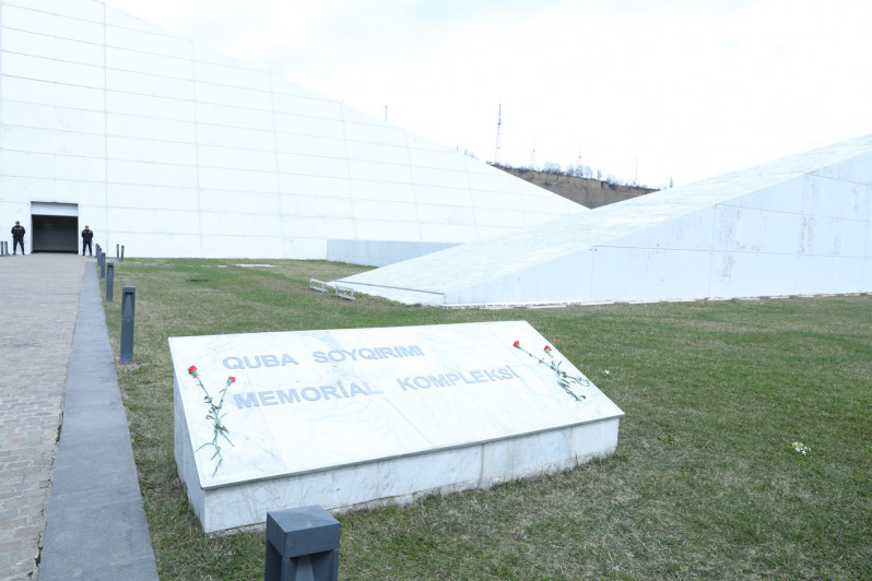 BDU rəhbərliyi və tələbələri Quba Soyqırımı Memorial Kompleksini ziyarət edib