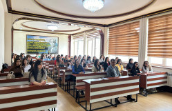 “Qeyri-verbal kommunkasiyanın təhlili və təşkili” mövzusunda təlim