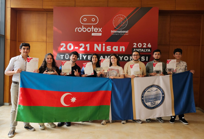 BDU-nun dünyanın ən böyük robot festivalı olan “Robotex Türkiyə”də möhtəşəm uğuru: 7 komandamızın hamısı qalibdir!
