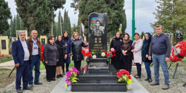 BDU-nun bir qrup kollektivi Masallı rayonunda şəhid Nurlan Əbilovun məzarını ziyarət edib