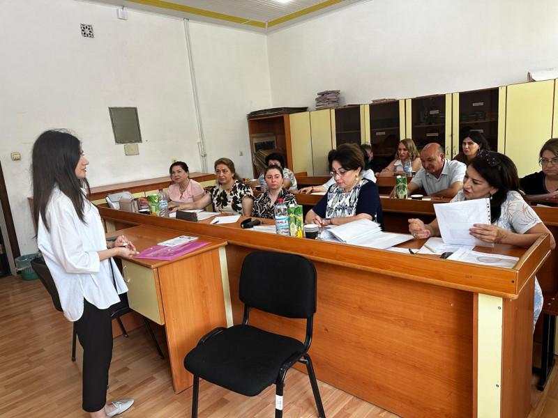 “Biologiya müəllimliyi” ixtisasında Yekun Attestasiya - internaturanın hesabatları müzakirə edildi