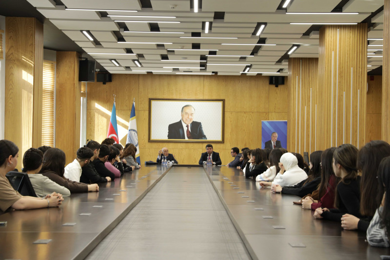 BDU-da "Heydər Əliyev mühazirələri" layihəsinin növbəti qonağı professor Şahlar Əsgərov olub