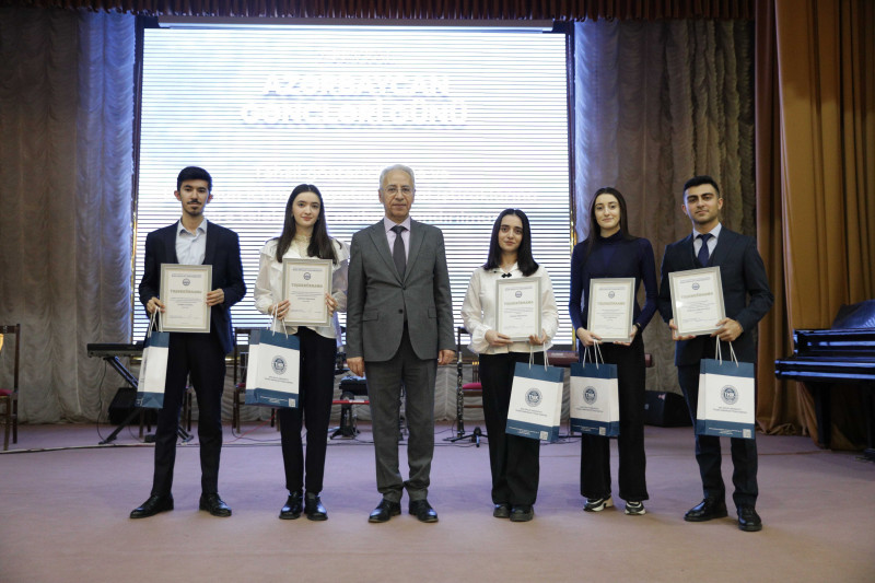 BDU-da Azərbaycan Gəncləri Gününə həsr olunmuş forum keçirilib