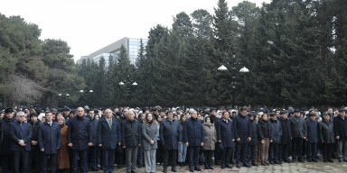 BDU-da Xocalı soyqırımının qurbanları bir dəqiqəlik sükutla yad edilib