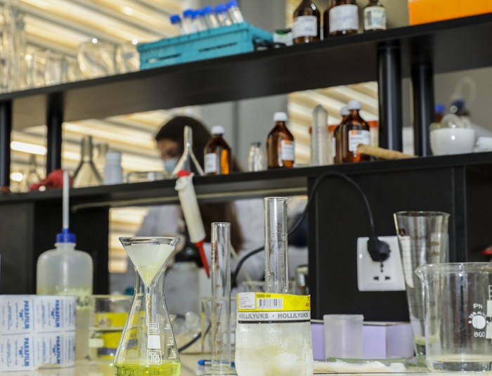 ELMİ-TƏDQİQAT LABORATORİYALARI