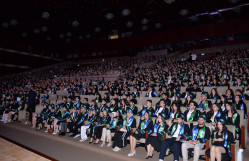 Bu il BDU-nun SABAH qruplarını 471 məzun bitirir