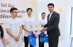 BDU-nun komandası intellektual oyunun qalibi olub