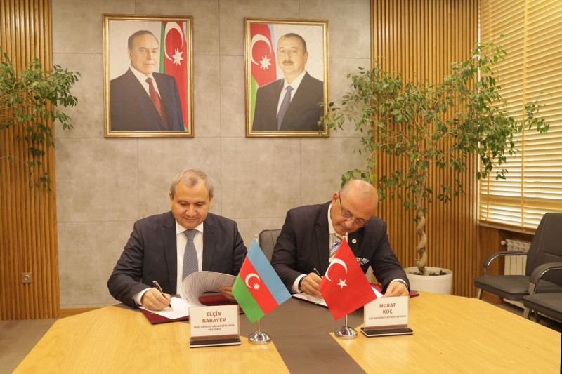 BDU-da Türkiyənin Çağ Universitetinin rektoru Murat Koçla görüş