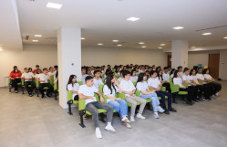 Qubada “Tarixin izi ilə: yaddaşımız gələcəyimizdir” III gənclər düşərgəsi çərçivəsində panel müzakirə keçirilib