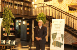 BDU ilə İqtisadi İslahatların Təhlili və Kommunikasiya Mərkəzinin Azərbaycan milli mətbuatının 150 illik yubileyinə önəmli töhfəsi