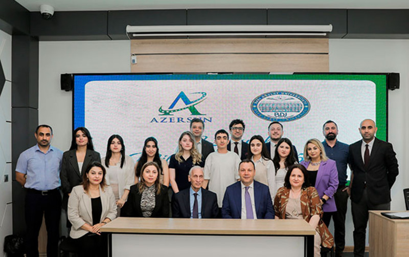 “Azərsun Holdinq” BDU-nun Jurnalistika fakültəsinin 6 tələbəsinə təqaüd ayırıb