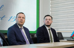 “Azərsun Holdinq” BDU-nun Jurnalistika fakültəsinin 6 tələbəsinə təqaüd ayırıb
