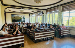 Filologiya fakültəsinin məzunları 30 il sonra yenidən BDU-da