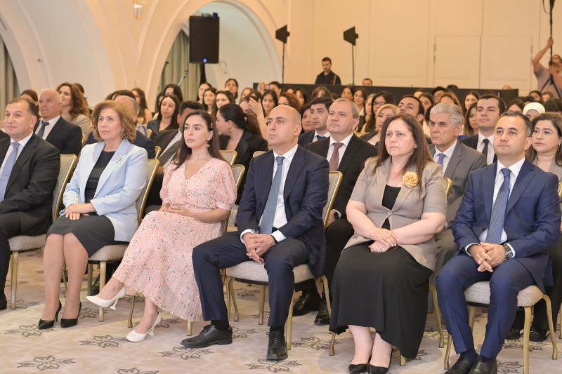 BDU-nun 10 tələbəsi “Gənc qızların təhsilinə dəstək” layihəsindən məzun oldu