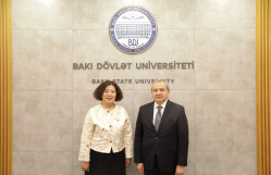 Çin Xalq Respublikasının Azərbaycandakı yeni səfiri xanim Lu Mey BDU-da olub