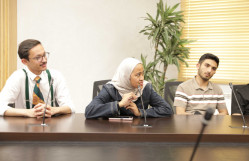 BDU-da Everesti fəth edən azərbaycanlı alpinist Vəfa Musayeva ilə görüş