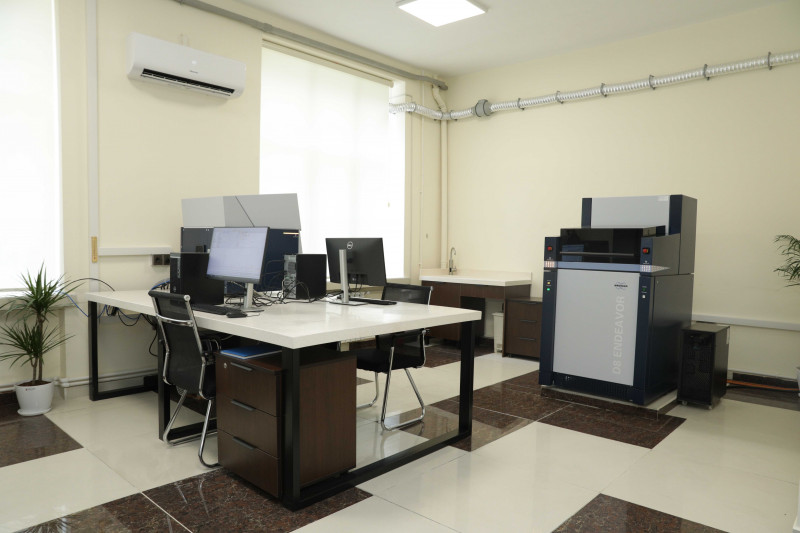 BDU-da Materialşünaslıq elmi-tədqiqat laboratoriyasının açılışı olub