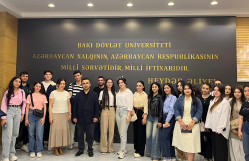 BDU tələbələri Heydər Əliyev Muzeyini ziyarət ediblər