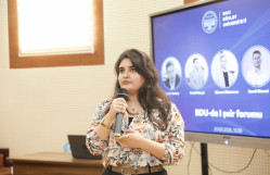 BDU-da I şeir forumu keçirilib