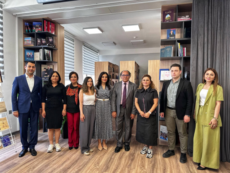 BDU-da türkiyəli professor Nimet Yıldırımla görüş